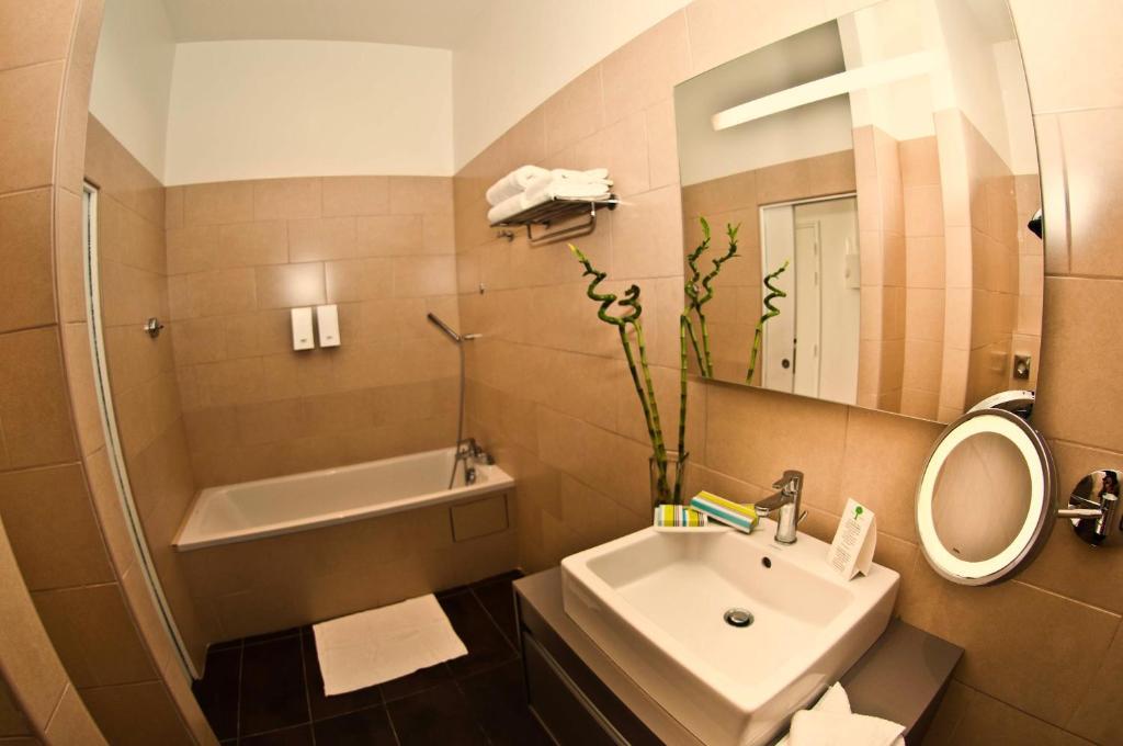 Music Hotel Marseille Phòng bức ảnh